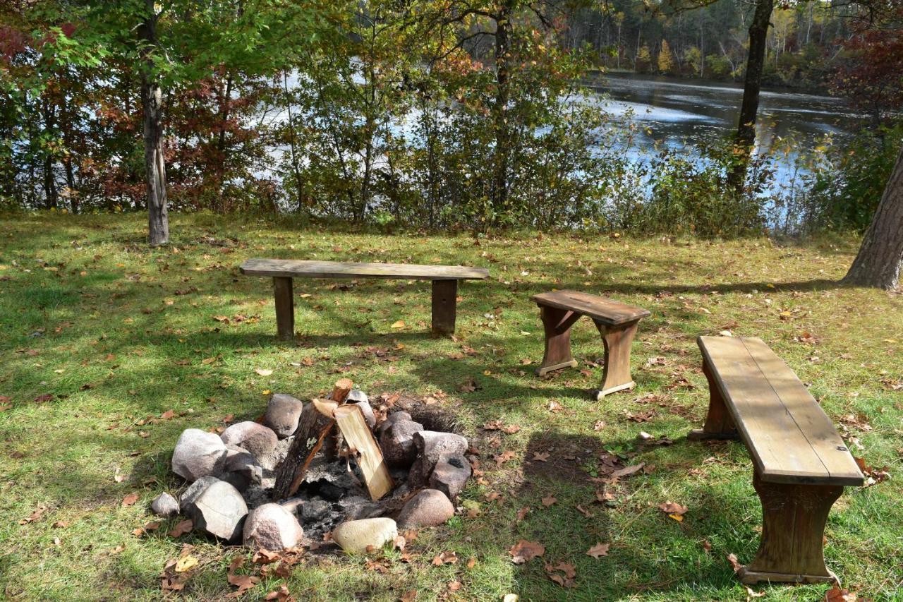 Heartwood Conference Center & Retreat Hotel Webb Lake Екстериор снимка