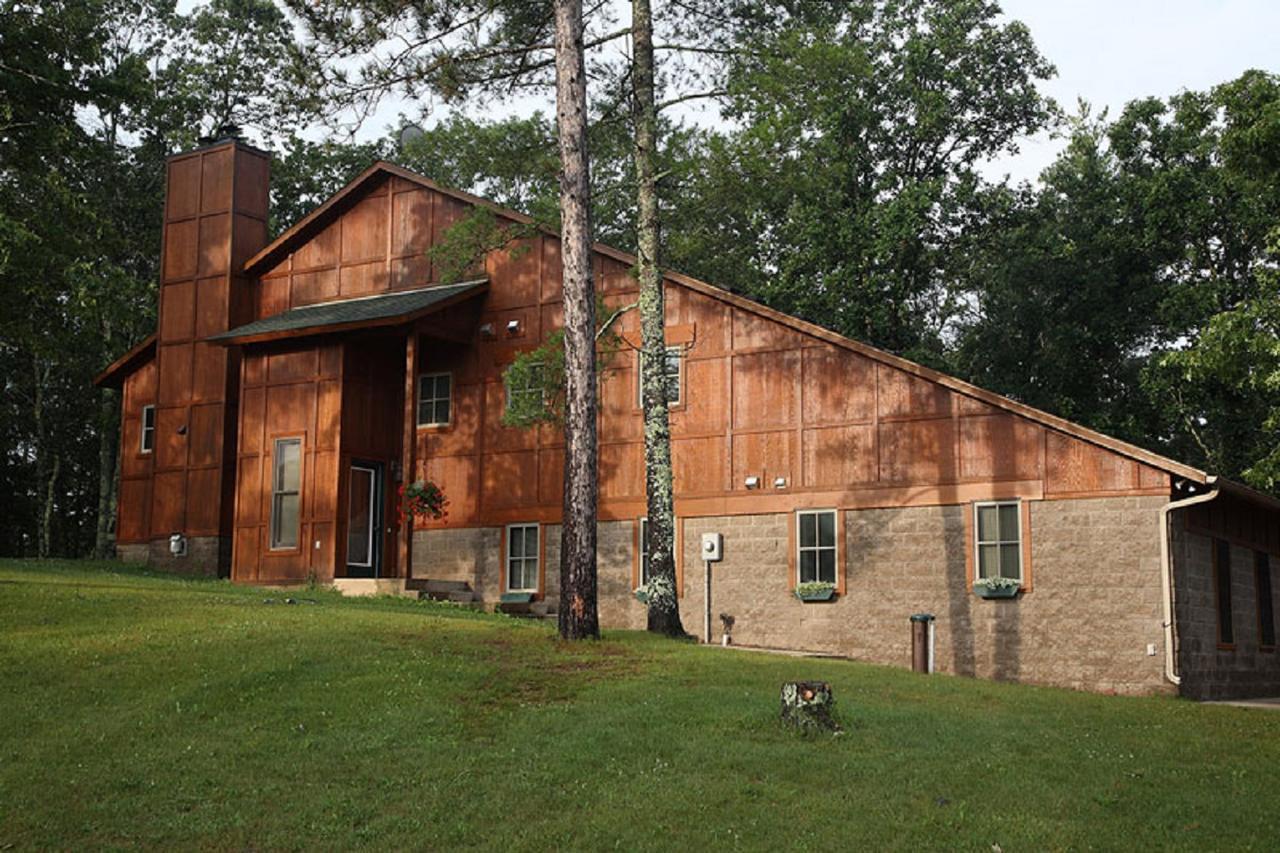 Heartwood Conference Center & Retreat Hotel Webb Lake Екстериор снимка
