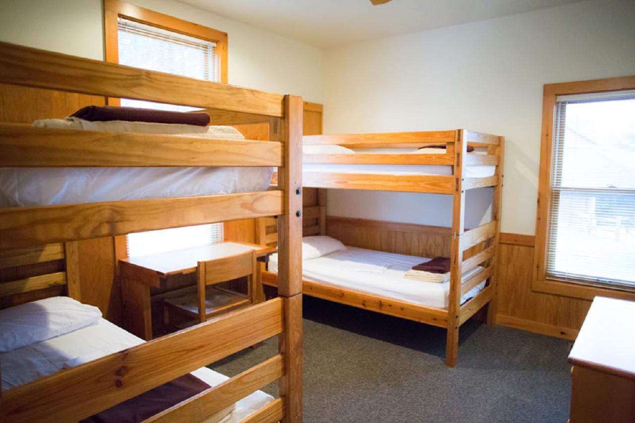 Heartwood Conference Center & Retreat Hotel Webb Lake Екстериор снимка